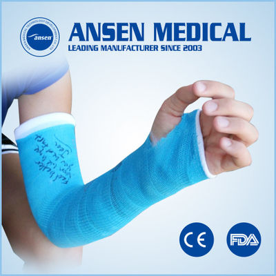 Medical Orthopaedic Polyester Fiberglass Casting Tapes Waterproof Cast Bandage