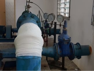 Uses a Water-activated Polyurethane Resin water hardening resin repair bandage